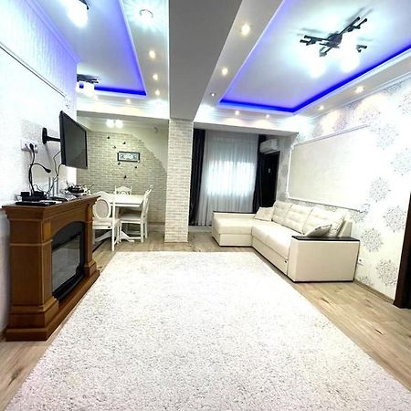 Large Apartment !!!Ciuflea Str. Кишинів Екстер'єр фото