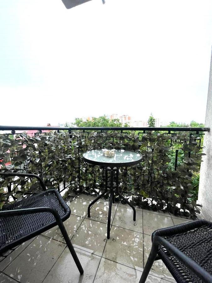 Large Apartment !!!Ciuflea Str. Кишинів Екстер'єр фото