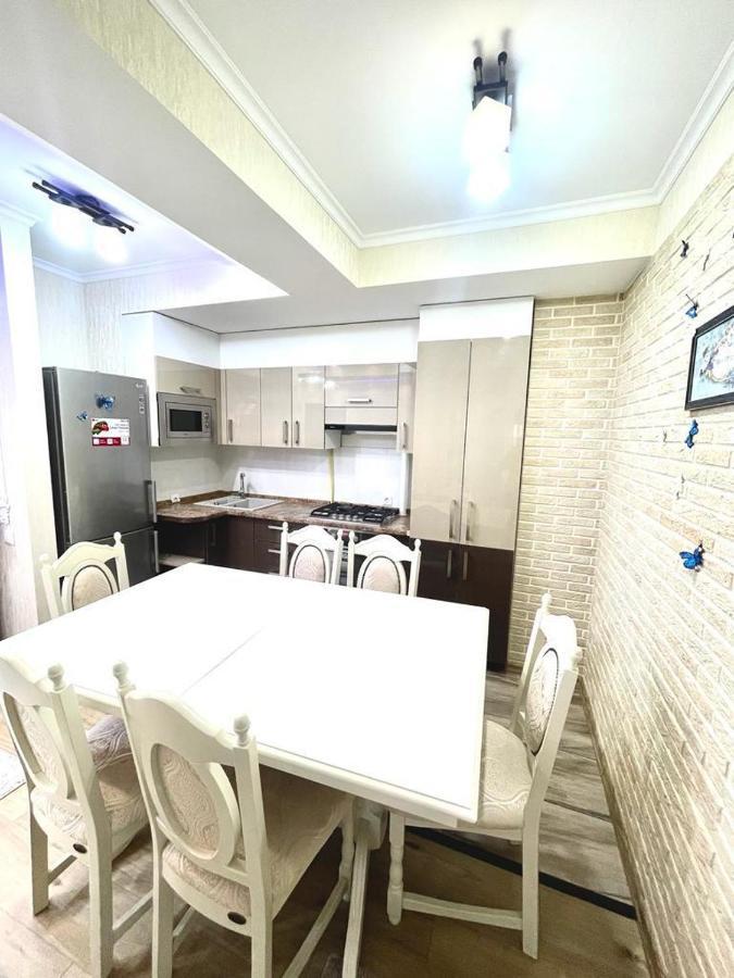 Large Apartment !!!Ciuflea Str. Кишинів Екстер'єр фото